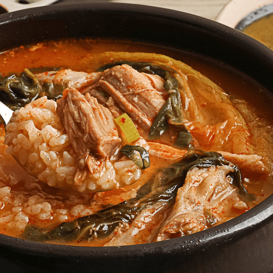 극소수 순살 뼈해장국 우거지 뼈없는 감자탕 1인분 국밥 간편 냉동 레토르트 시레기 캠핑